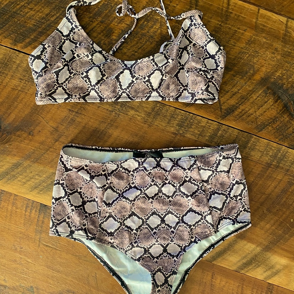 High Waist Bikini Snake Print Size M
